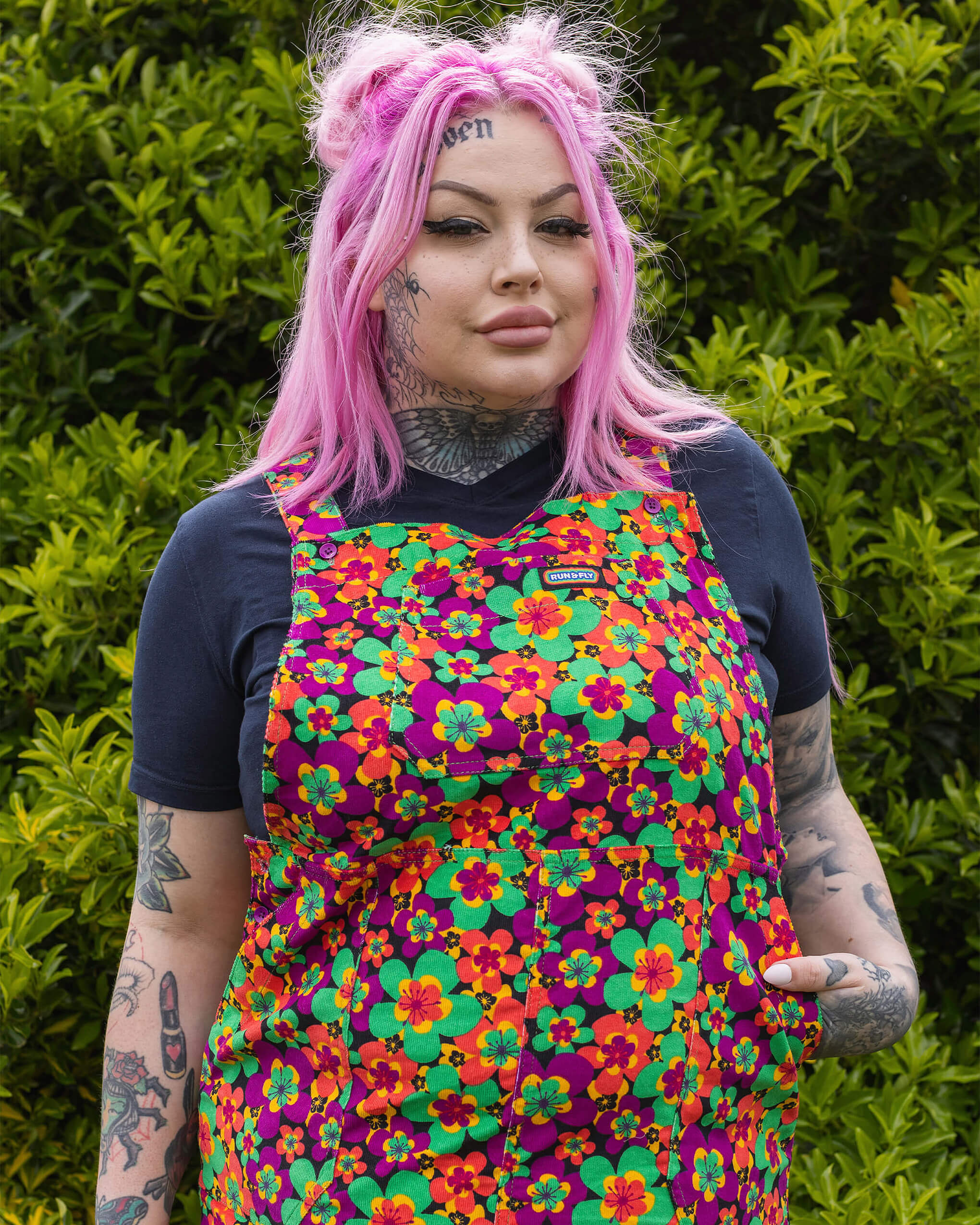 70's Dark Floral Print Stretch Corduroy Long Pinafore Dress - Image 6