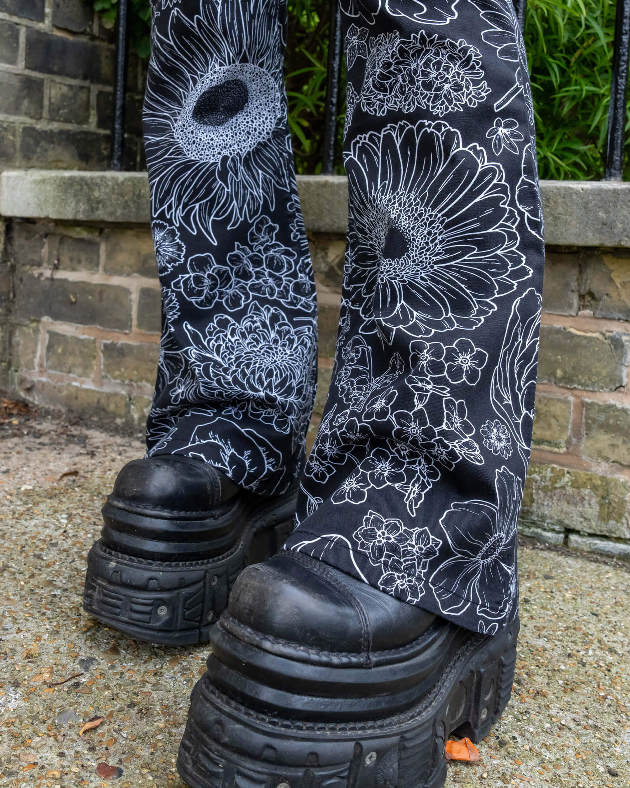 Black and White Floral Bell Bottom Flares - Image 3