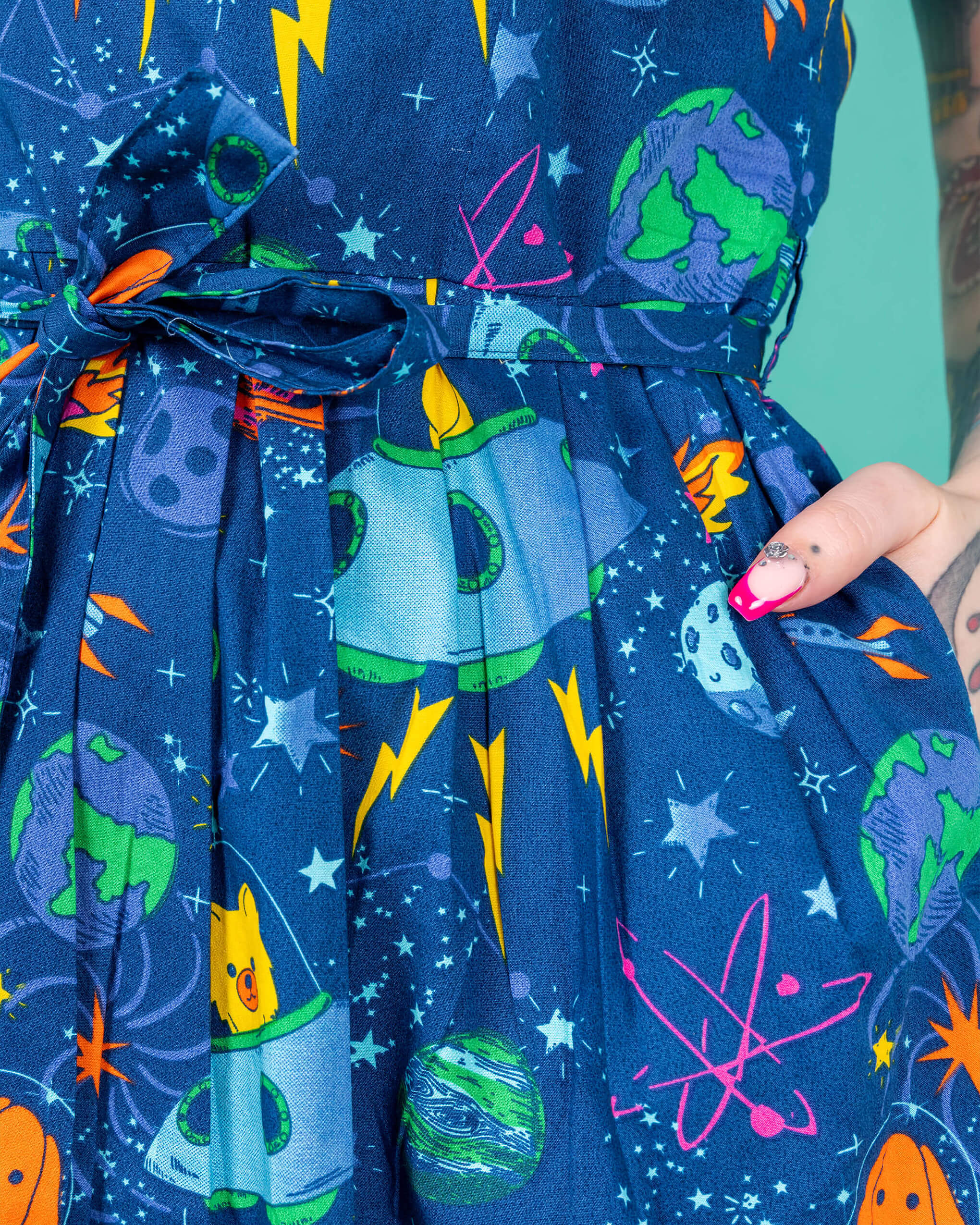 Dogs in Space Stretch Belted Tea Dress with Pockets - Image 6