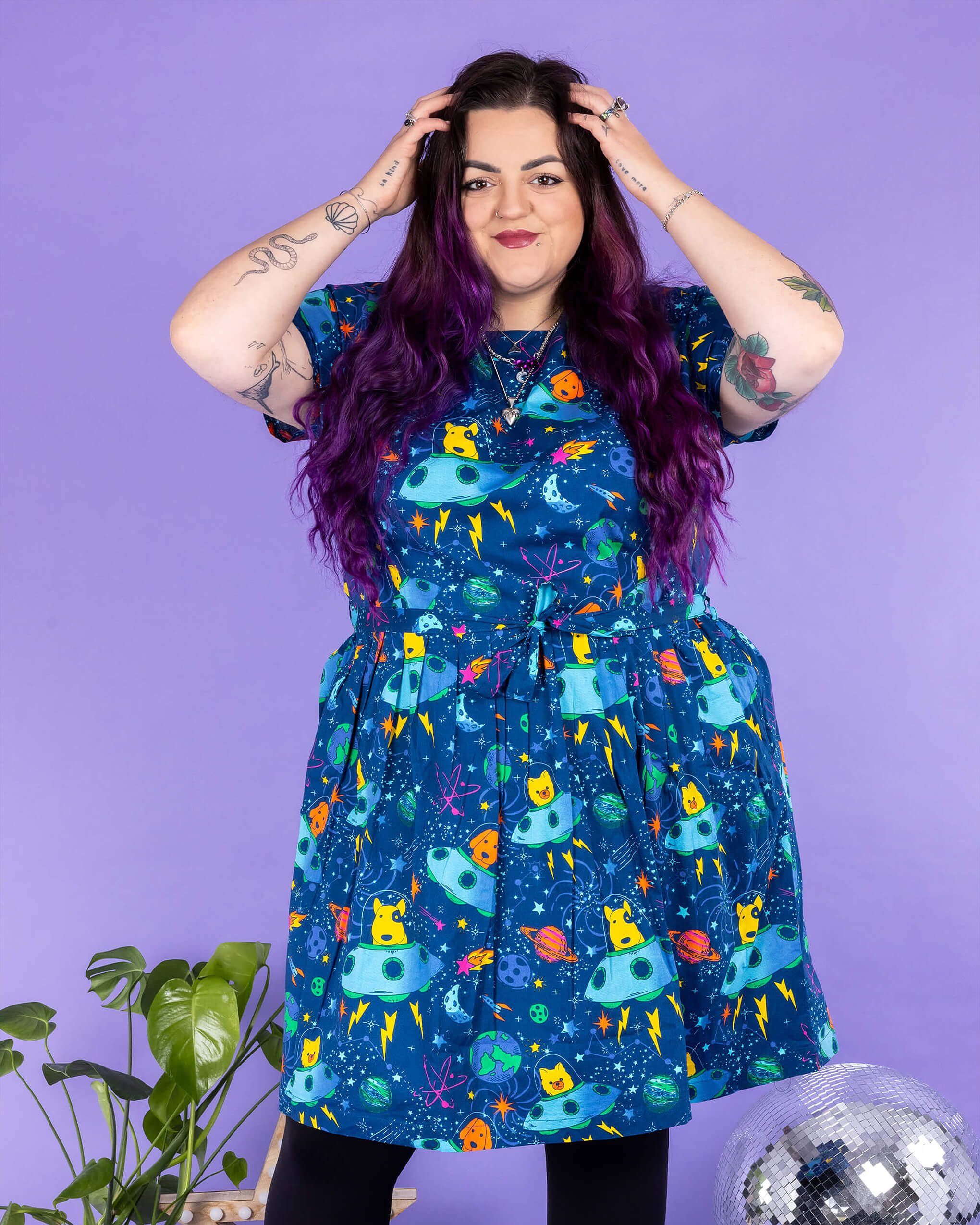 Dogs in Space Stretch Belted Tea Dress with Pockets - Image 7