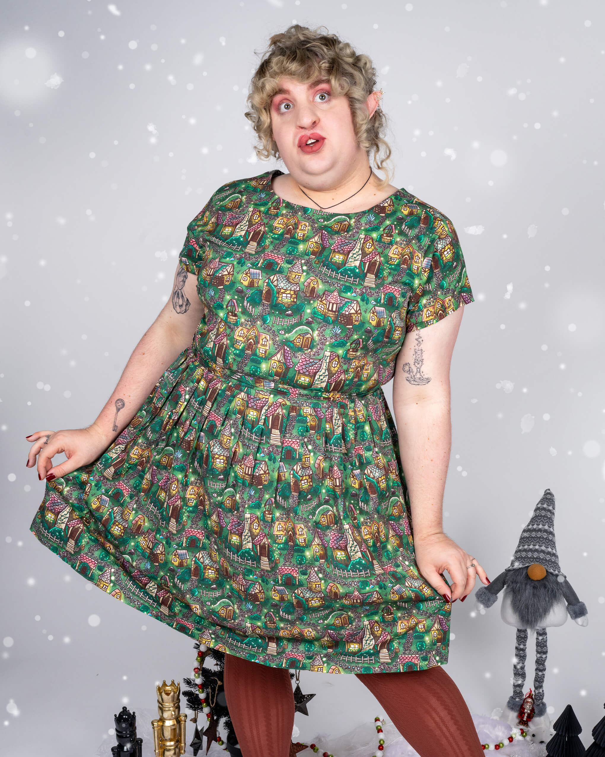 Festive: Christmas Cottages Stretch Belted Tea Dress with Pockets - Image 6