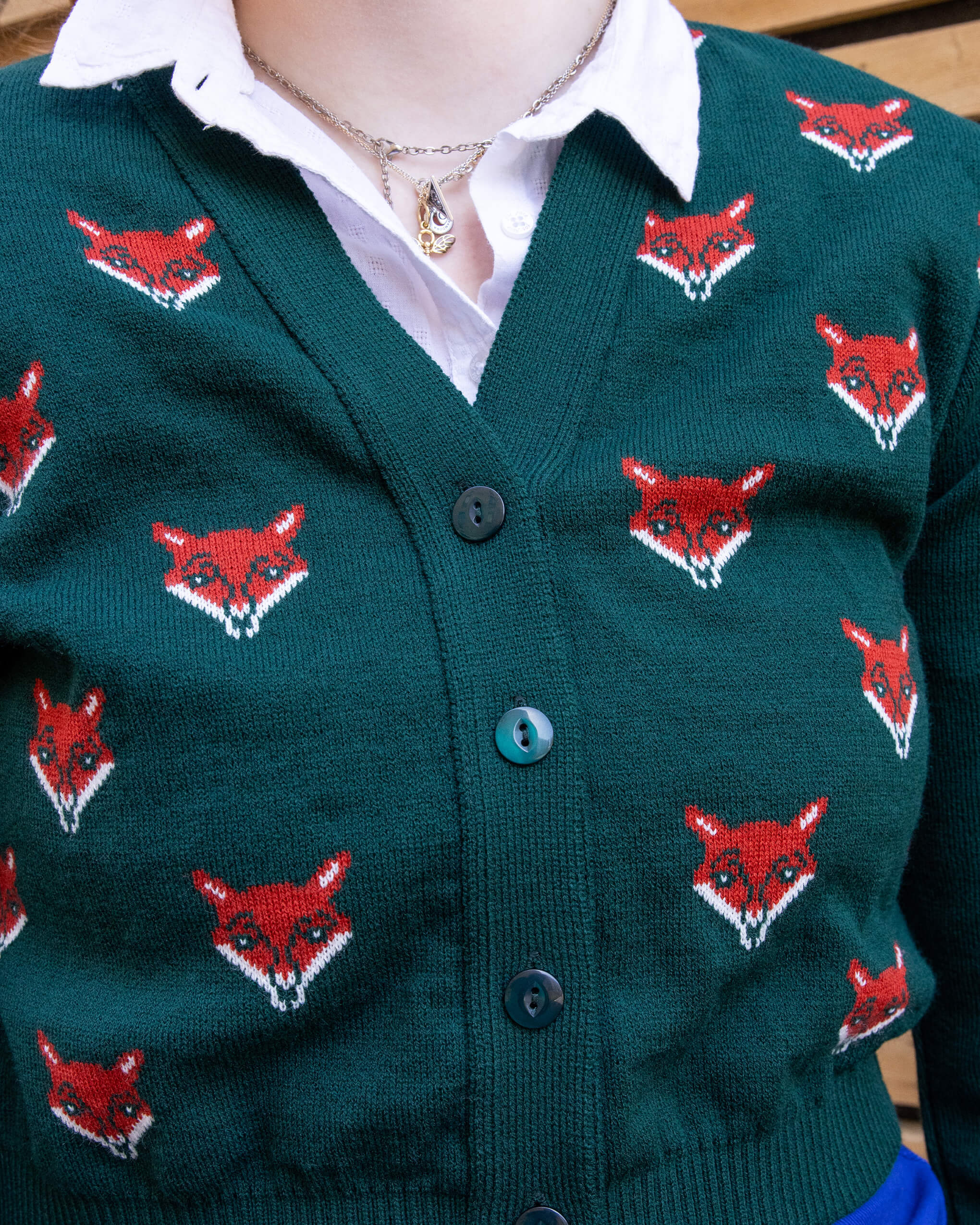 Forest Green Fox Head Cropped Cardigan - Image 3