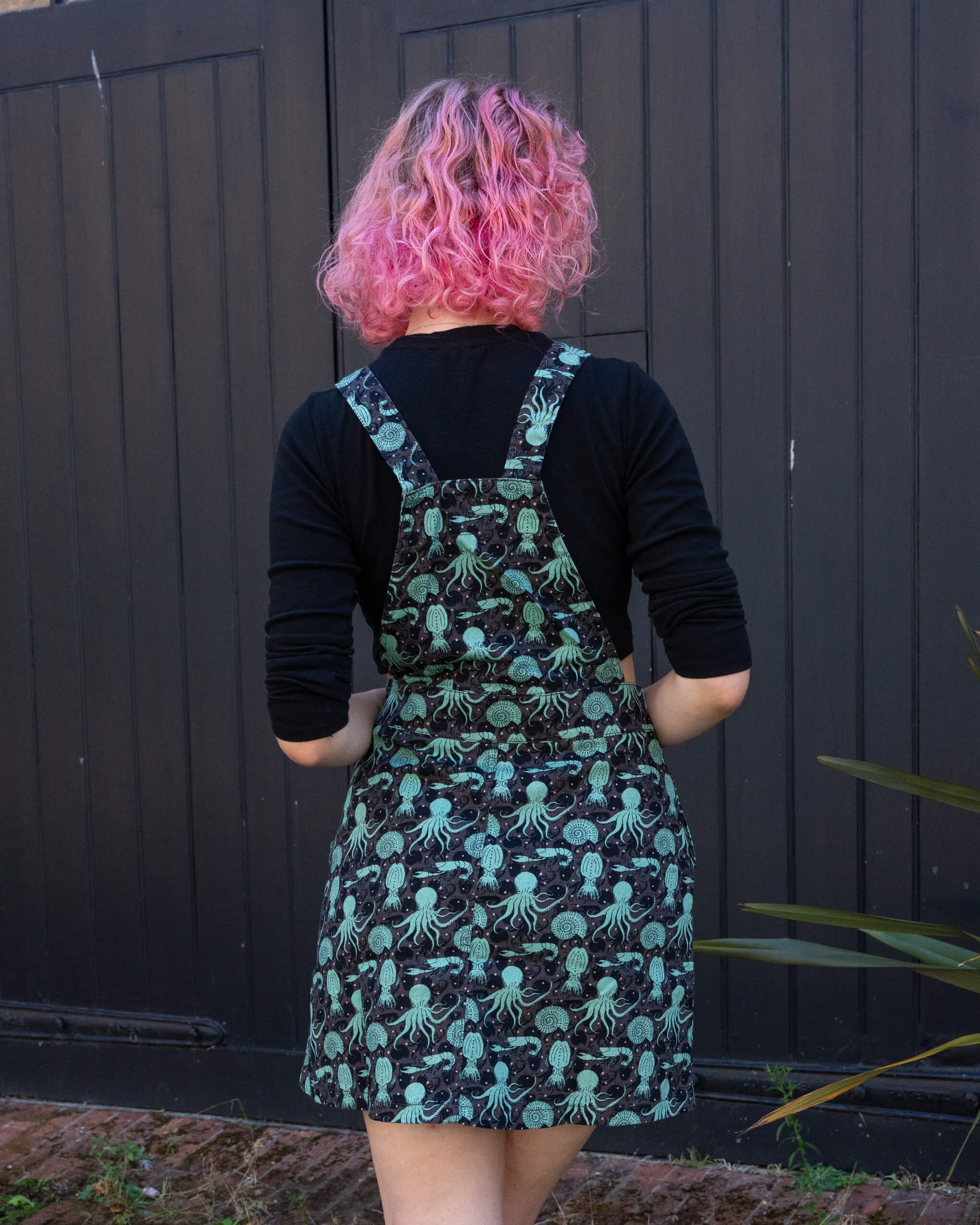 Green Seas Stretch Twill Pinafore Dress - Image 5