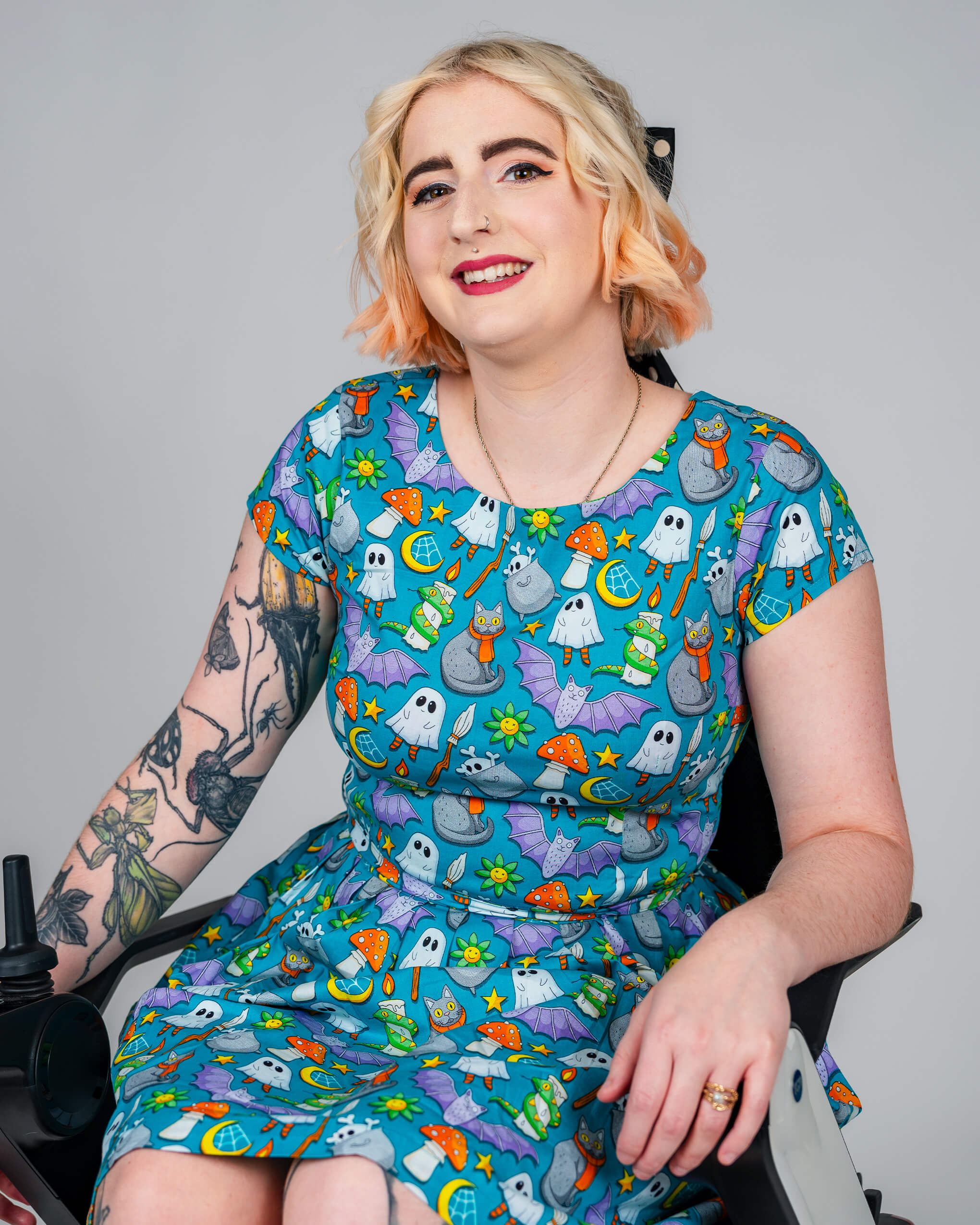 Halloween: Cauldron Cats Teal Stretch Belted Tea Dress with Pockets - Image 2