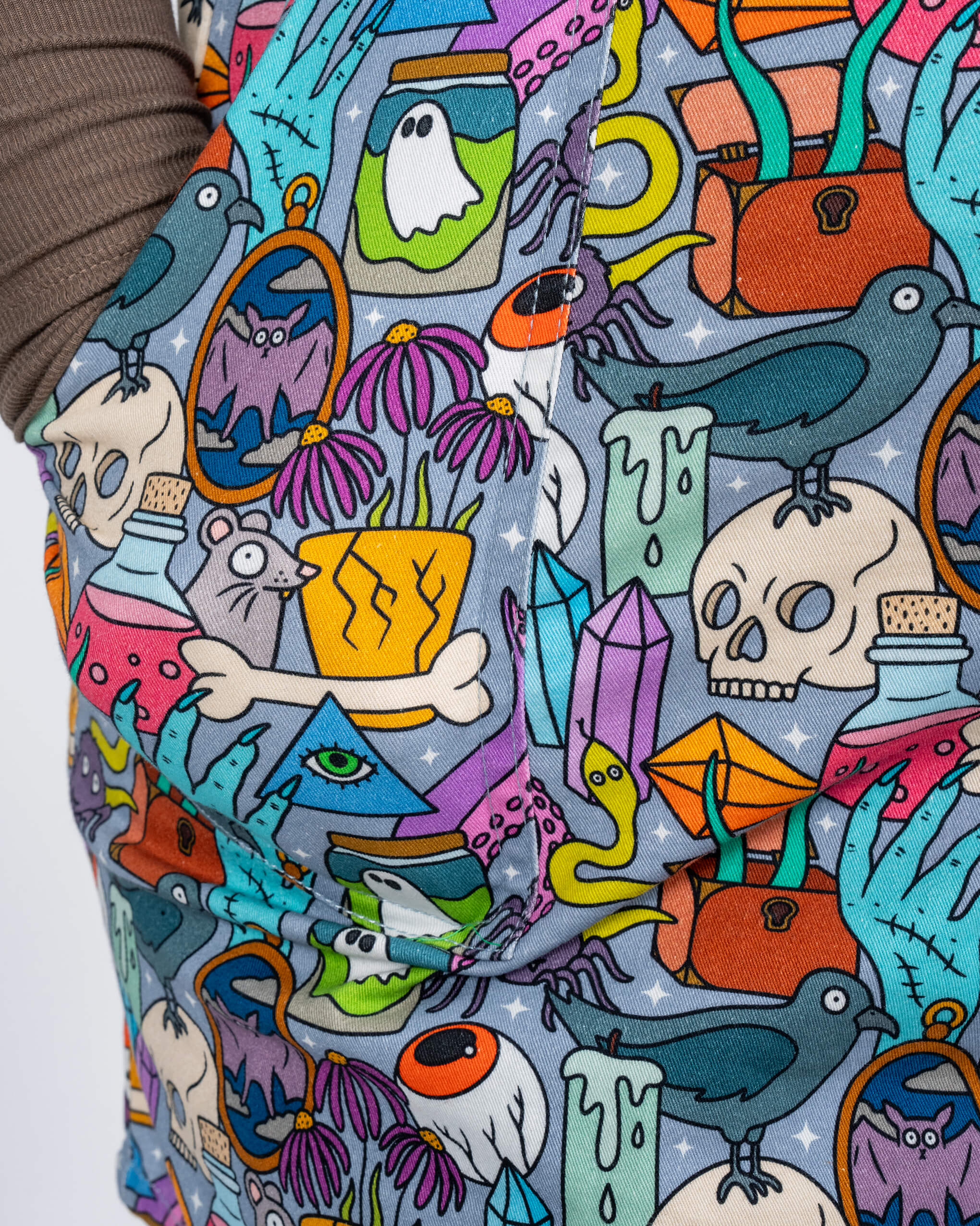 Halloween: Spooky Stuff Stretch Twill Pinafore Dress - Image 11
