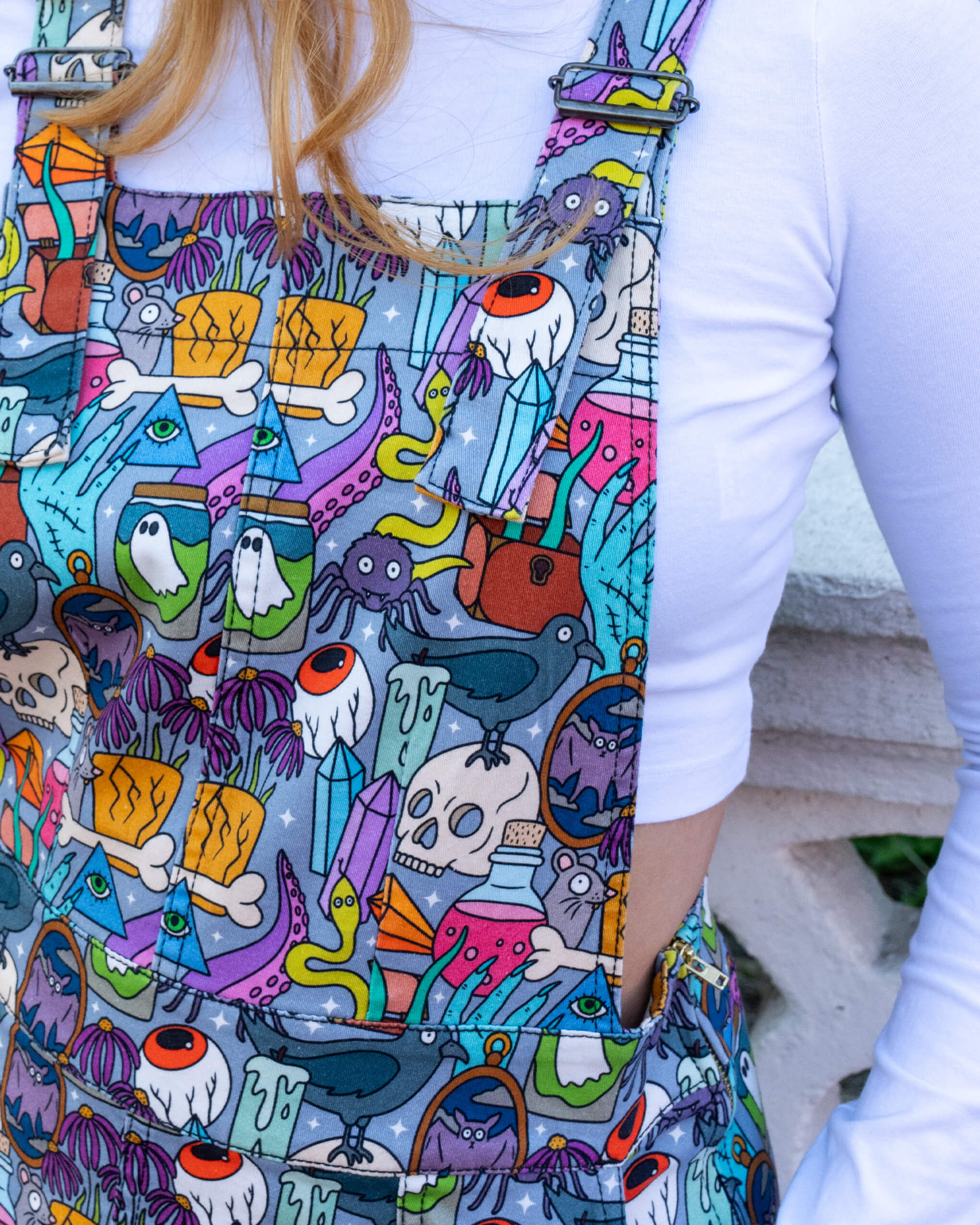 Halloween: Spooky Stuff Stretch Twill Pinafore Dress - Image 4