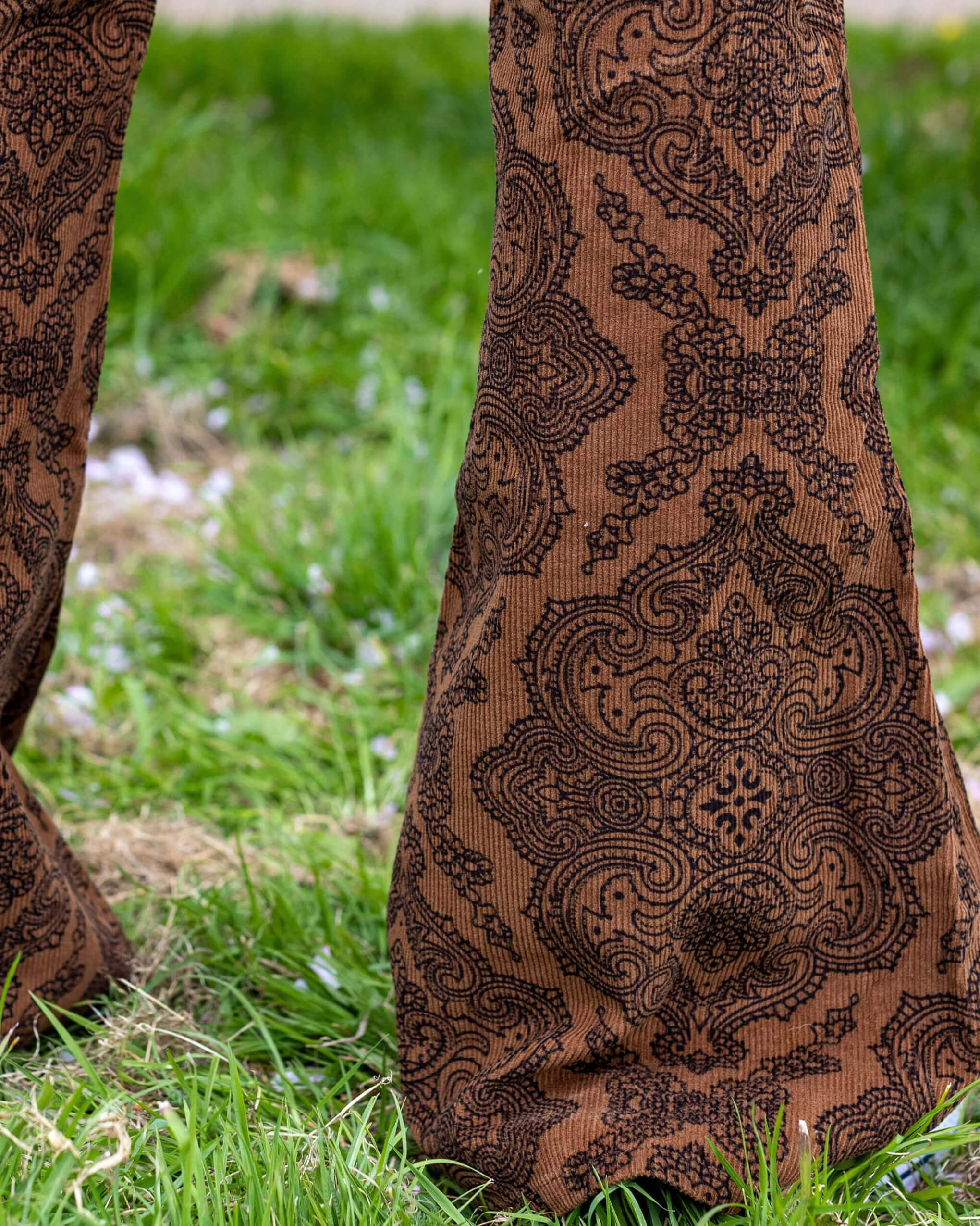 Hendrix Tan Paisley Corduroy Retro Bell Bottom Flares - Image 4