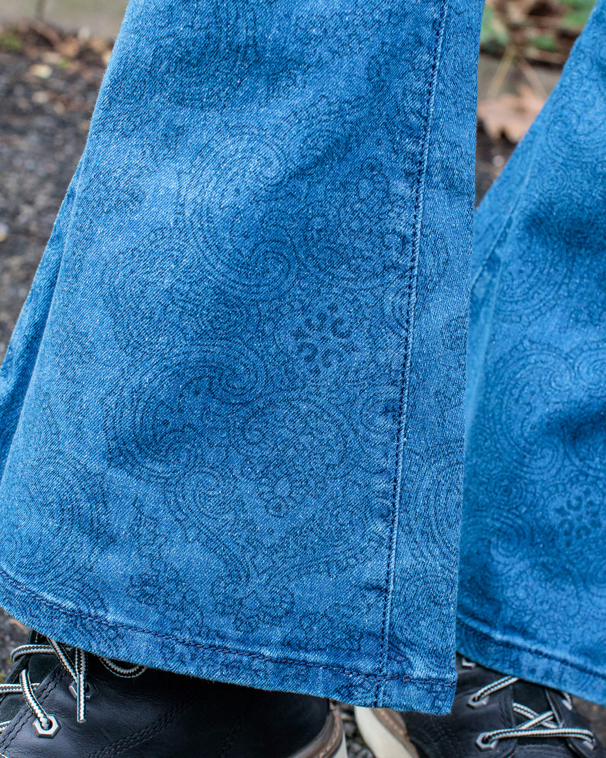 Retro Stretch Stone Wash Denim Hendrix Paisley Bell Bottom Flares - Image 4